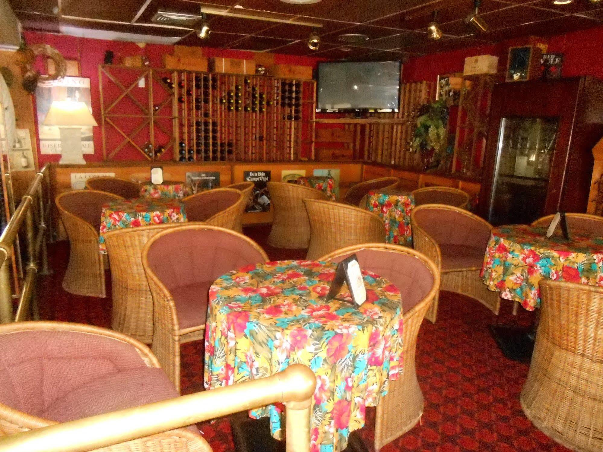 קאבו רוחו Hotel Perichi'S מראה חיצוני תמונה
